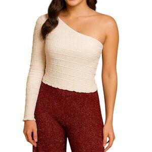 New with tags! Outfit-Free People top and Vince Camuto wide-leg-Valentine’s Day!